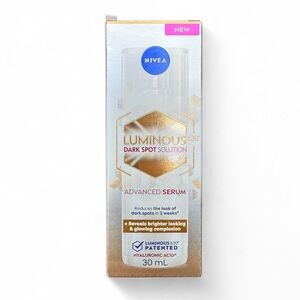 *new Nivea Luminous Dark Spot Solution Hyaluronic Acid